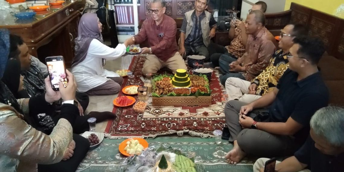 Resmi Kelola Araya Lawfirm & Consulting, Mbak Umi: Jangan Takut Minta Bantuan Hukum meski Tidak Punya Uang, Bisa Gratis