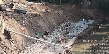 Proyek Tanggul Sungai di Kalirejo Bojonegoro Diduga Langgar Kontrak Kerja dan Ancam Keselamatan Pekerja