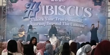 Puncak Kreativitas Siswa SMA Negeri 1 Waru Berhasil Menggelar Hibiscus 2025
