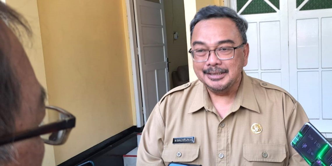 Dinas Perkim CKTR Sidoarjo Minta Warga Perumahan MR Bongkar Tembok Pembatas Secara Ikhlas