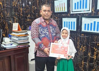 Buku Karya Siswa MI Muslimat NU Pucang Raih Penghargaan Nasional ‘Terbaik Creative Canvas Award 2025’