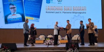 ITS Luncurkan Biografi Rektor Kol. Laut Ir. Marseno Wirjosaputro, Demi Napak Tilas Jasa Pendahulu
