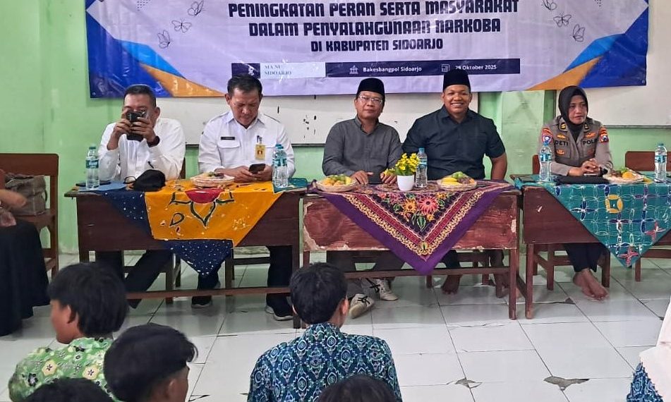 Komisi A, Bakesbangpol, Polresta Sidoarjo Edukasi Siswa MA NU Tentang Bahaya Narkoba