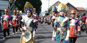 Pawai Budaya SD Maarif Jogosari Rayakan Hari Santri