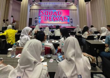 Pelajar SMA/SMK Surabaya Ikuti Edukasi Politik dari DPRD Jatim