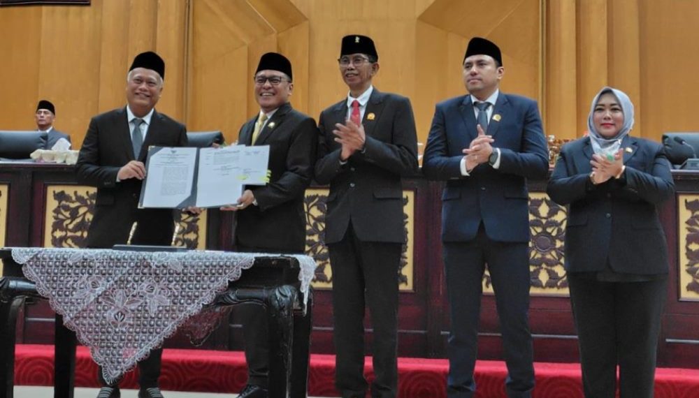 DPRD Sepakati APBD Surabaya 2026 Sebesar Rp 12,7 Triliun