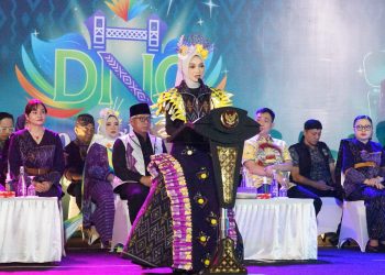 Dhoho Night Carnival Pukau Ribuan Penonton, namun Sorotan Mengarah pada Inkonsistensi ‘Glow Green’