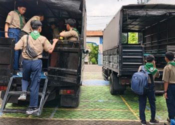 Kendarai 2 Truk Garnisun III Surabaya, Siswa SMP Muhammadiyah 14 Driyorejo Ikuti LDKS di Mojokerto