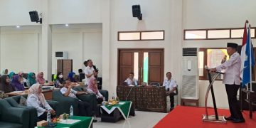 Kepala Dinas Dikbud Sidoarjo Prehatin Pada Orang Tidak Paham Anggaran, Ngomong Anggaran