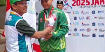 Siswa SMK Negeri 2 Buduran Juara Nasional Tolak Peluru PEPARPENAS XI 2025