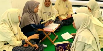 Tingkatkan Kemampuan Hafal Al -Qur’an, SMP NUFI Sidoarjo Gelar Quranic Camp 2025
