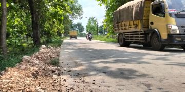 Peningkatan Jalan Bulu-Jatirogo Hampir Rampung, Manfaat Sudah Dirasakan Warga