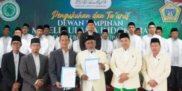 Dikukuhkan, MUI Kebomas Siap Maksimalkan Peran ‘Shodiqul Hukumah’ dan ‘Khodimul Ummat’