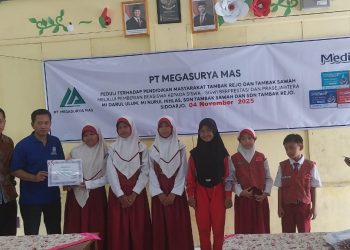 PT. Megasurya Mas Berikan Beasiswa, Penerimanya Siswa Siswi Berprestasi dan Prasejahtera