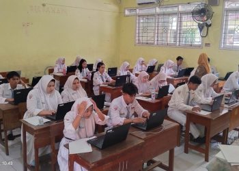 Pelaksanaan TKA Perdana  Tingkat SMA/SMK di Wilayah Sidoarjo Berjalan Lancar