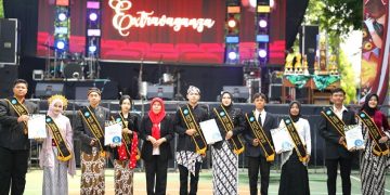 Siswa SMP/MTs Luar Kota Ikut Meriahkan Dies Natalis ke 42 SMA Negeri 1 Krembung