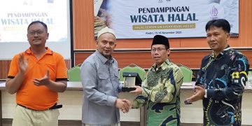 Regulasi Halal Kian Ketat, UIN dan Anggota DPR Asal Kediri ini Gerak Cepat Dampingi UMKM Ngronggo Hadapi Wajib Sertifikasi