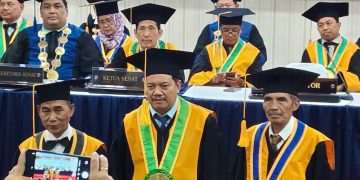 Prof Ahmad Subakir Dikukuhkan Menjadi Guru Besar UIN Kediri
