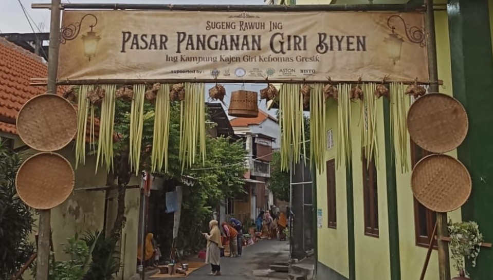 Menikmati Kuliner Jadul Kajen Giri, Seperti Menjelajah di Mesin Waktu