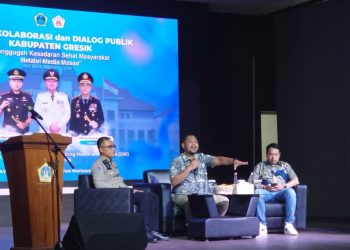 Bupati Yani Berikan Cek Kesehatan Gratis untuk Masyarakat Gresik