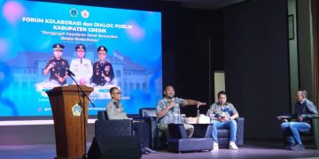 Bupati Yani Berikan Cek Kesehatan Gratis untuk Masyarakat Gresik