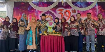SMP Negeri 2 Sukodono Launching 750 Buku dan Tari ‘Sradha Puja’