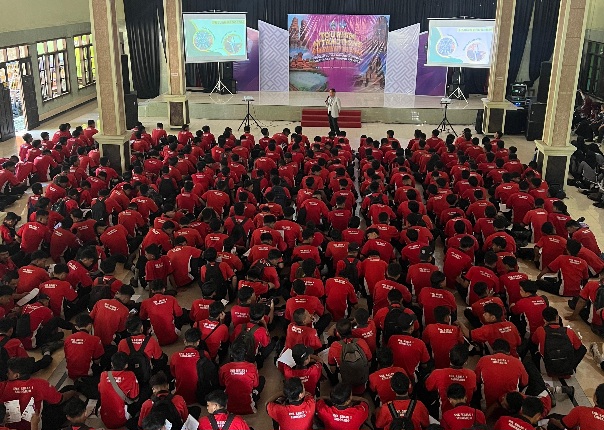 Expo Campus SMK Krian 1 Sidoarjo Hadirkan LPK Fasilitasi Siswanya ke Luar Negeri