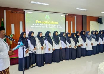 Rawat Keharmonisan Keluarga, Ratusan Kader Keluarga Bahagia MUI Gresik Dikukuhkan