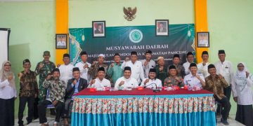 Terpilih sebagai Ketua MUI Panceng, KH Alfin Sunhaji Fokus Bina Generasi Muda