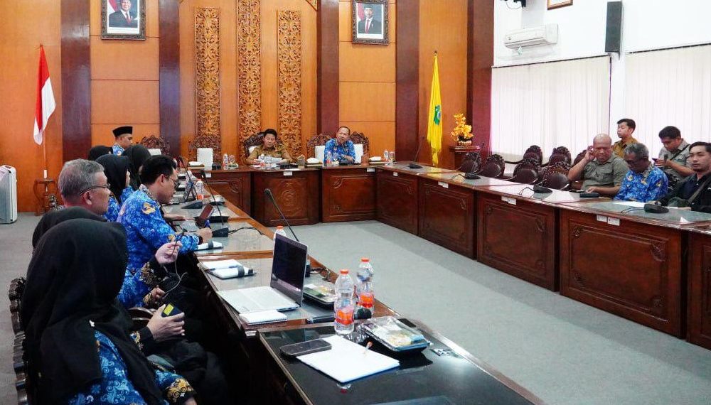 Bupati Subandi Tegaskan Proyek Boezem Kedungpeluk Harus Selesai Tepat Waktu