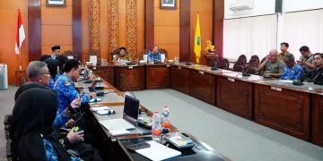 Bupati Subandi Tegaskan Proyek Boezem Kedungpeluk Harus Selesai Tepat Waktu