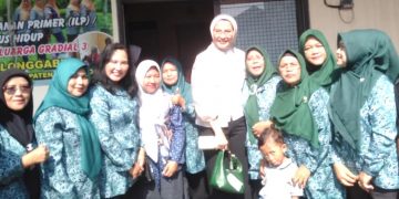 Arzeti Bilbina Salurkan Bantuan MT Bumil dan MT Balita, Juga Beri Pencerahan Kebangsaan