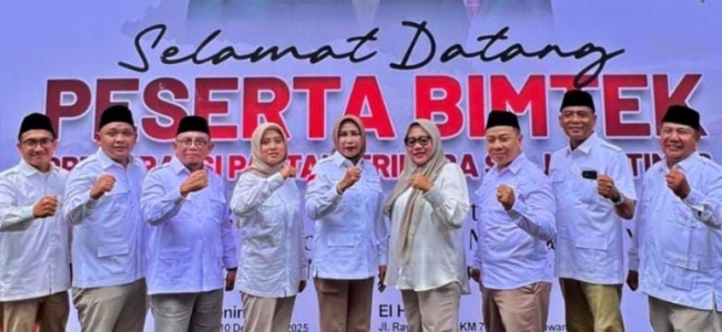 Wabup Mimik Idayana dan Fraksi Gerindra DPRD Sidoarjo Ikuti Bimtek di Banyuwangi