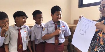 Kolaborasi Unesa dan SDN Dukuh Kupang V Dorong Sekolah Berwawasan Lingkungan