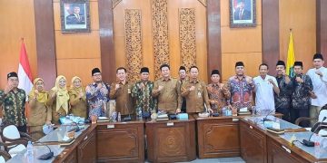 Bupati Subandi Penuhi Tuntutan LP Ma’arif NU Sidoarjo, Bosda Berkeadilan Dikaji Ulang