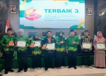 Guru MI Ma’arif Pagerwojo Raih Anugerah Guru NU Menulis 2025