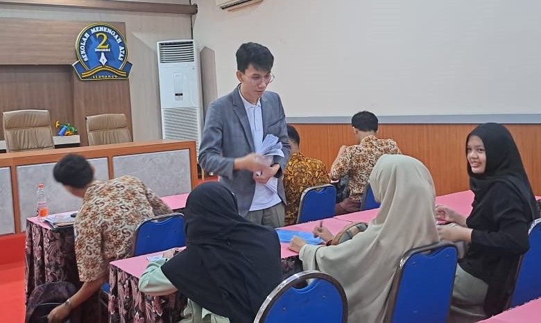 SMA Negeri 2 Sidoarjo Jadi Tuan Rumah Seleksi Beasiswa Calon Mahasiswa Da Yeh University