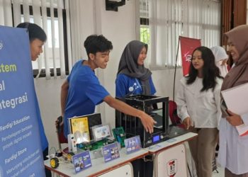 Masyarakat Beri Apresiasi Gelar Karya Siswa SMK Telkom, Kewirausahaan Secara Digital