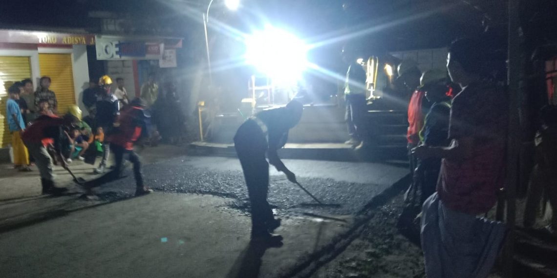 Diduga Langgar Keterbukaan Informasi, Proyek Jalan Blega–Modung Minim Transparansi dan Disorot Kualitasnya