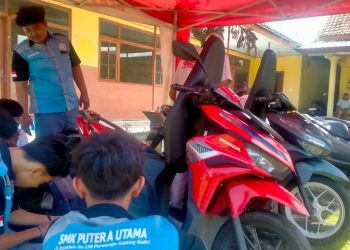 SMK PU Kepung Gelar Servis dan Ganti Oli Gratis, Libatkan AHASS Nganjuk untuk Perkuat Kompetensi Siswa