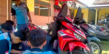 SMK PU Kepung Gelar Servis dan Ganti Oli Gratis, Libatkan AHASS Nganjuk untuk Perkuat Kompetensi Siswa