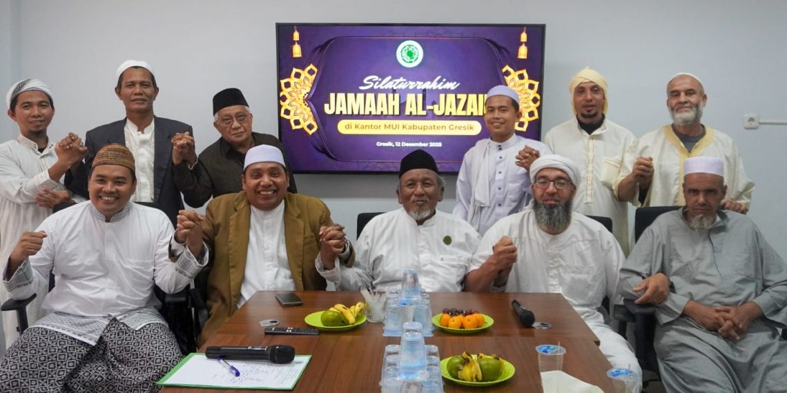 Rombongan Muslim Aljazair Belajar Islam Wasathiyah ke MUI Gresik