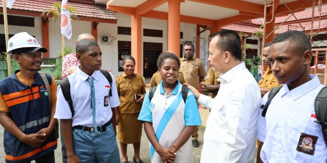 Hadir lewat Sekolah Rakyat, Pemerintah Berikan Solusi Anak Papua Terhindar dari Putus Sekolah