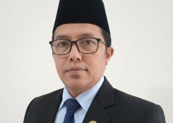 Kampus yang Tak Lagi Dihuni Intelek: Mengapa Dosen Mencari Eksistensi Diri di Luar Kampus?