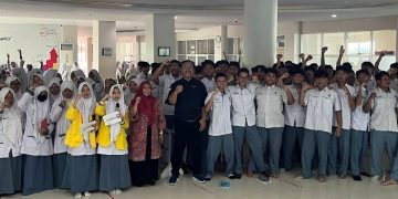 Bekali Siswa Hadapi Peluang Karier, SMAMIO Hadirkan Profesional dari Freeport Indonesia