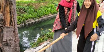 Melihat Perjuangan SMP Negeri 1 Jabon Raih Adiwiyata Jatim 2025