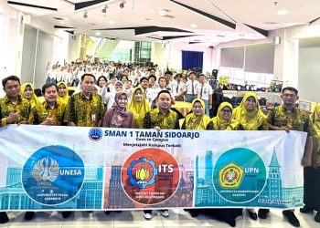 Siswa SMA Negeri 1 Taman Menambah Wawasan Studi Lanjut Melalui Studi Kampus