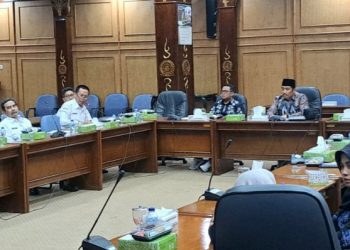 DPRD dan Dinas Dikbud Sidoarjo Siap Perjuangkan Kepala Sekolah Terdampak Regulasi