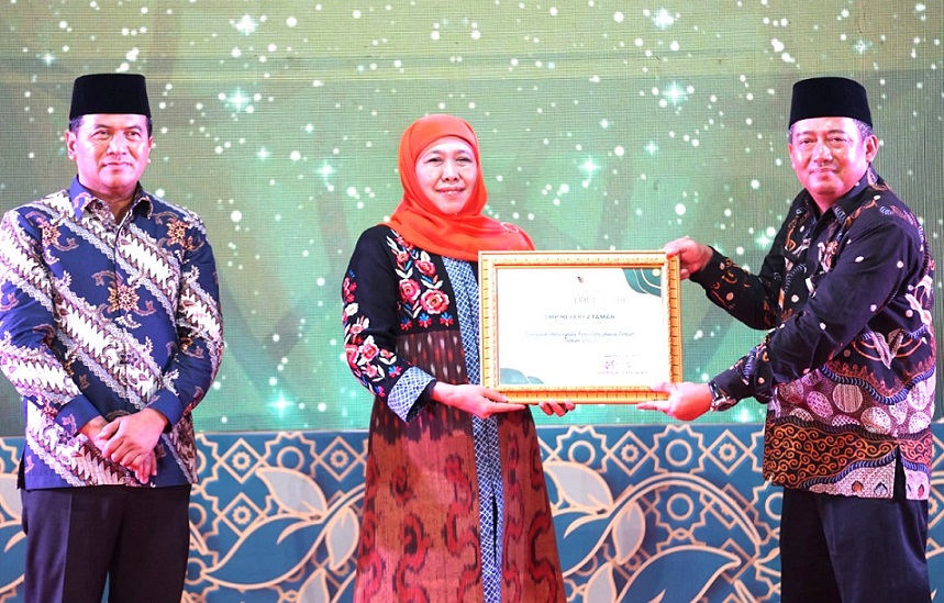 Gubernur Jatim Tetapkan SMP Negeri 2 Taman Sebagai Sekolah Adiwiyata 2025