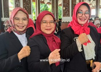 Bupati Subandi Beri Amanah Kepala SMP Negeri 4 Sidoarjo Jadi Kabid Mutu Pendidikan